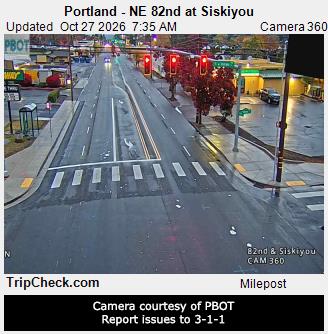 Portland - NE 82nd at Siskiyou